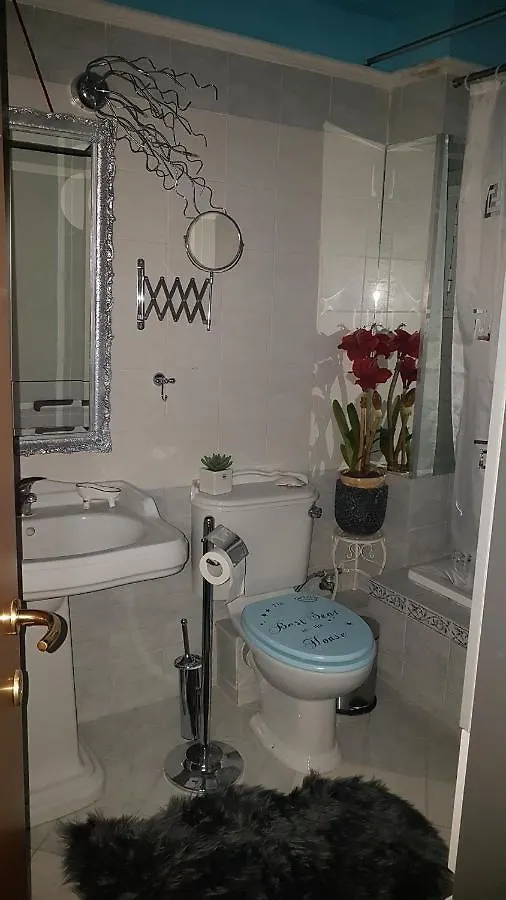 Villa Cheerful Residential Home Thessaloniki