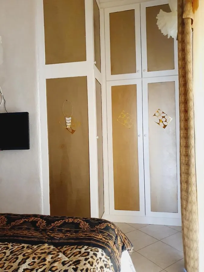 Cheerful Residential Home Thessaloniki Villa