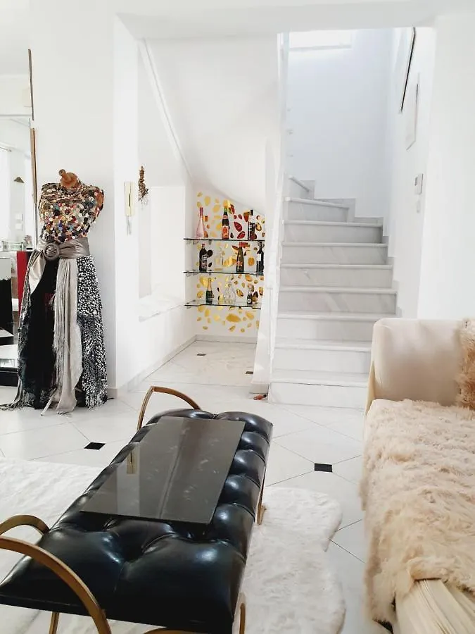 Villa Cheerful Residential Home Thessaloniki